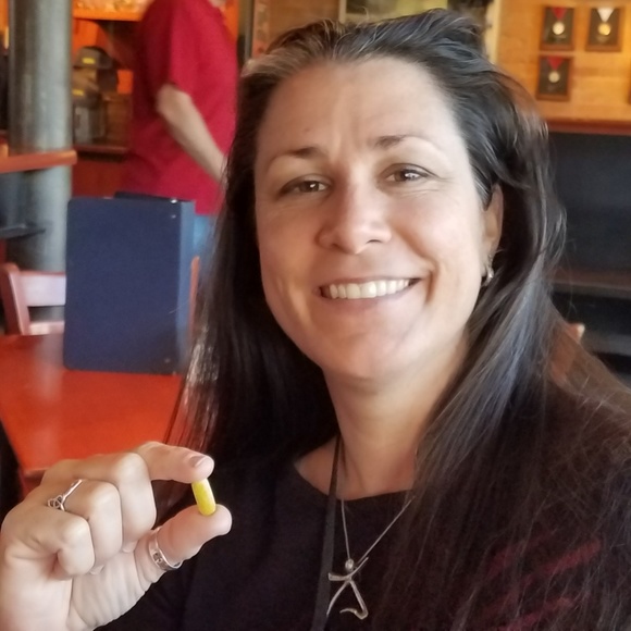 Meet your Posher, Cameron - Picture 3 of 3